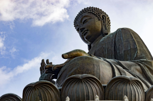 Mesmerizing Glimpse of the Big Buddha: A Crown Jewel of Hong Kong